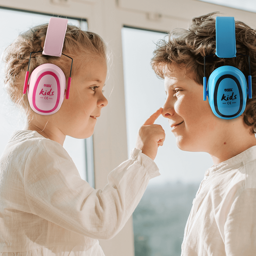 GreenDevil Safety Kids Earmuffs can create a quite environment during the sleeping and playing for your baby.